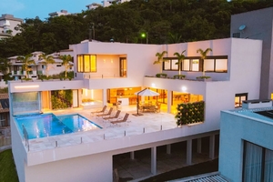 Casa Luxuosa Em Escarpas Do Lago P/ Até 30 Pessoas