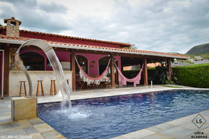 Casa Em Escarpas Do Lago Com Churrasqueira E Suíte