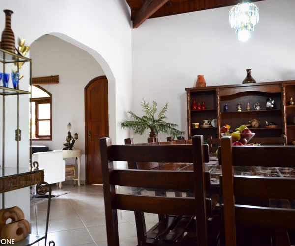 Casa Em Escarpas Do Lago Com Churrasqueira E Suíte