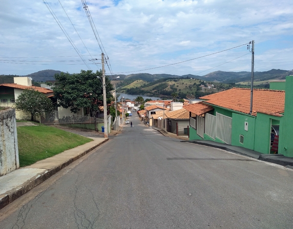 Suíte Completa Com Bela Vista Próxima Ao Centro