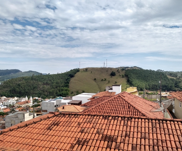 Suíte Completa Com Bela Vista Próxima Ao Centro