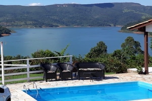 Rancho próx. a Escarpas do Lago com uma Linda Vista