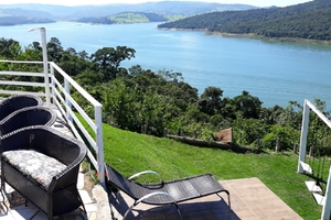 Rancho próx. a Escarpas do Lago com uma Linda Vista