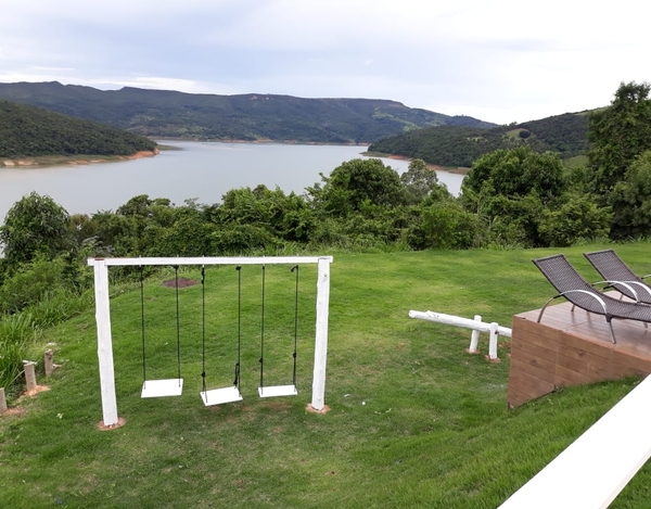 Rancho próx. a Escarpas do Lago com uma Linda Vista