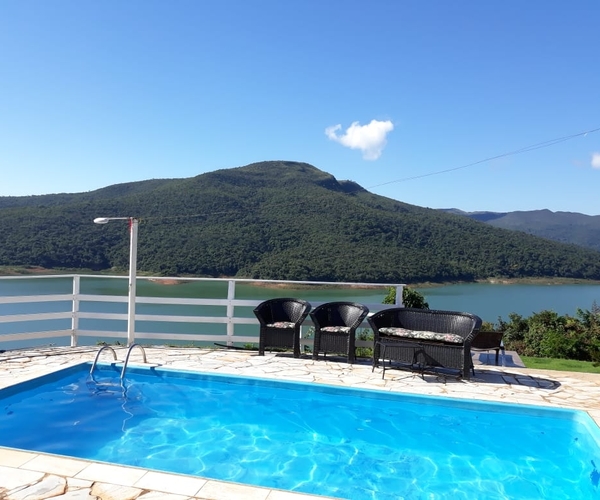 Rancho próx. a Escarpas do Lago com uma Linda Vista