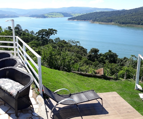 Rancho próx. a Escarpas do Lago com uma Linda Vista