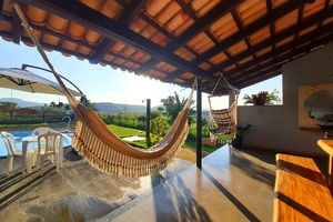 Sossego em Rancho Aconchegante com Piscina e Suítes