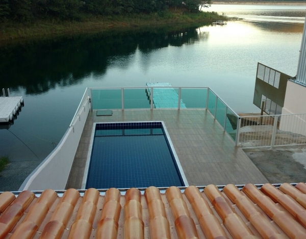 Rancho às margens do Lago de Furnas com 5 Suítes