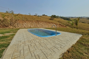 Rancho Próx. Ao Centro c/ Piscina e Churrasqueira