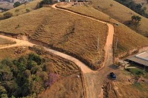 Rancho Próx. Ao Centro c/ Piscina e Churrasqueira