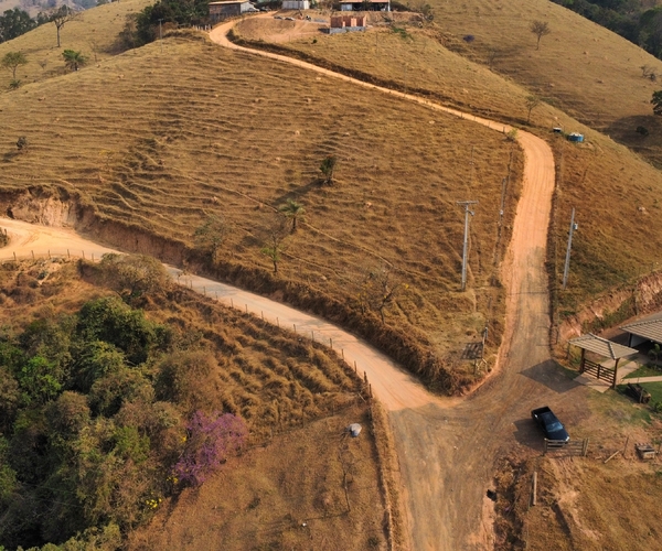 Rancho Próx. Ao Centro c/ Piscina e Churrasqueira