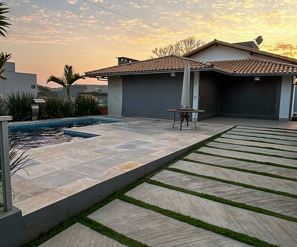 Casa em Escarpas do Lago - Conforto e Lazer para até 21 Pessoas