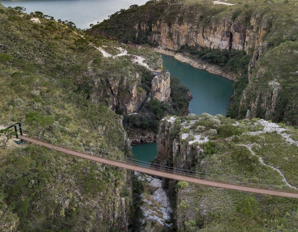 Passeio de 4x4 em Capitólio com 4 Opções de Roteiro